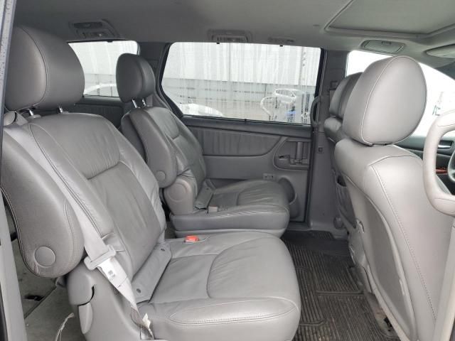 2009 Toyota Sienna XLE