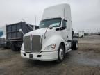 2014 Kenworth Construction T680