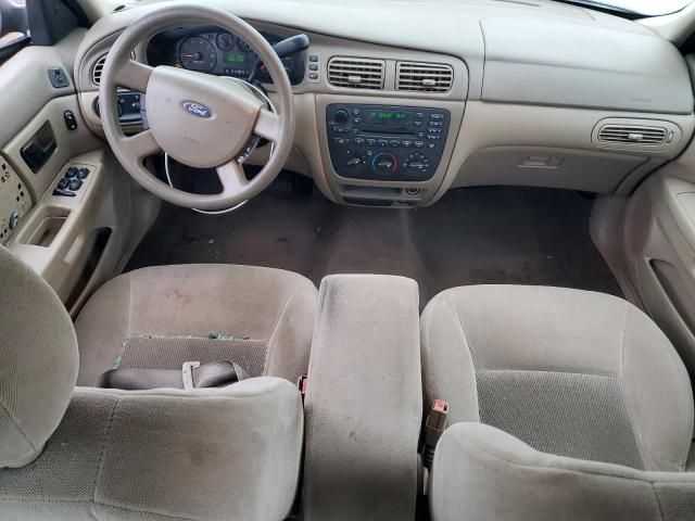 2005 Ford Taurus SE