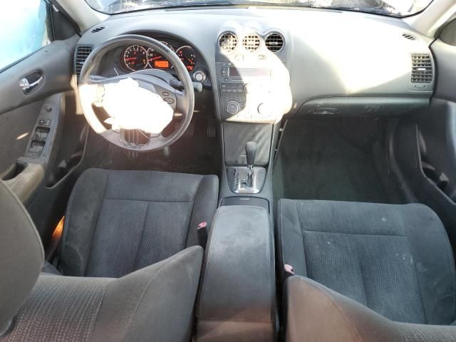 2010 Nissan Altima Base