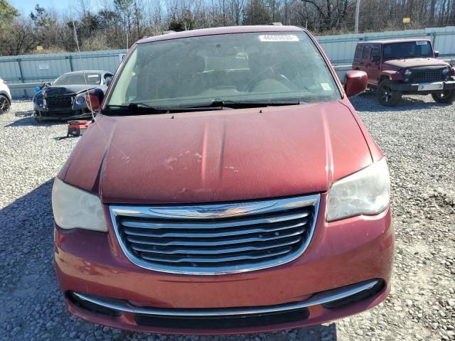 2013 Chrysler Town & Country Touring