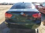 2014 Volkswagen Passat SE