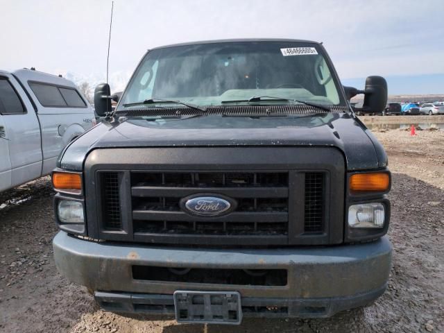 2012 Ford Econoline E350 Super Duty Van