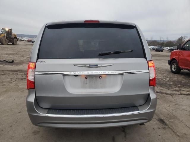 2014 Chrysler Town & Country Touring