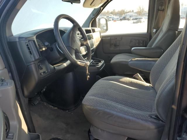 2005 Chevrolet Express G2500