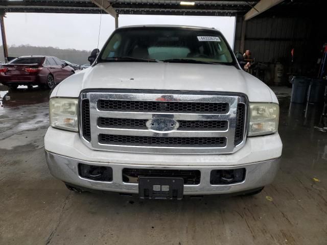 2005 Ford Excursion XLT