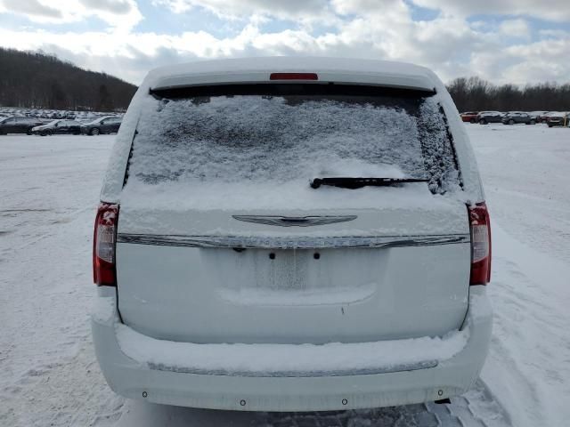 2015 Chrysler Town & Country Touring L