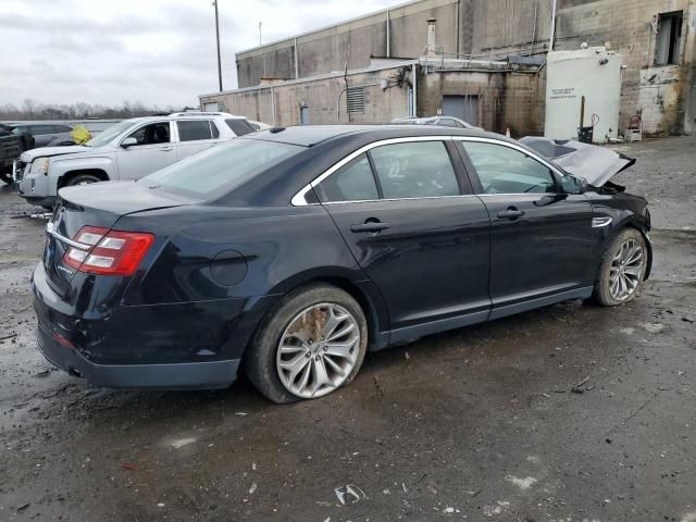 2016 Ford Taurus Limited