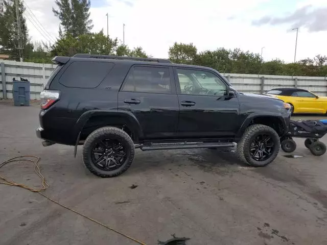 2022 Toyota 4runner SR5/SR5 Premium