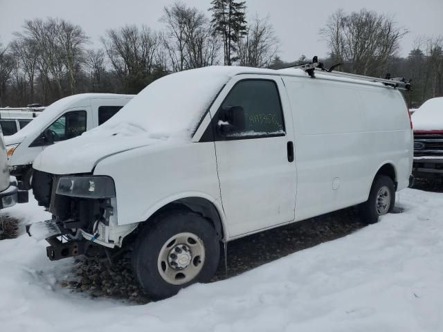 2022 Chevrolet Express G2500