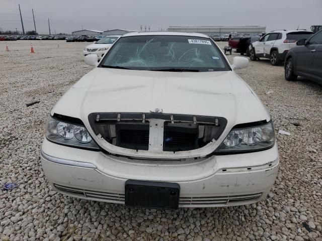 2003 Lincoln Town Car Cartier