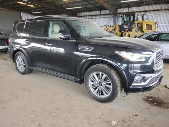 2022 Infiniti QX80 Luxe