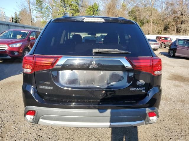 2016 Mitsubishi Outlander SE