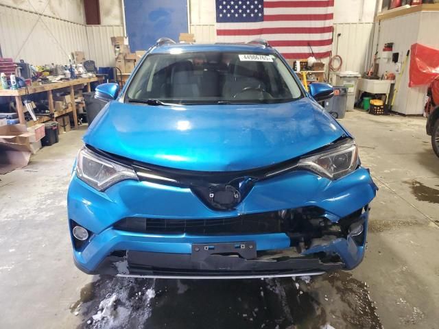 2017 Toyota Rav4 HV LE