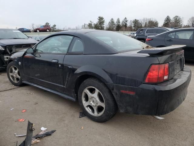 2004 Ford Mustang