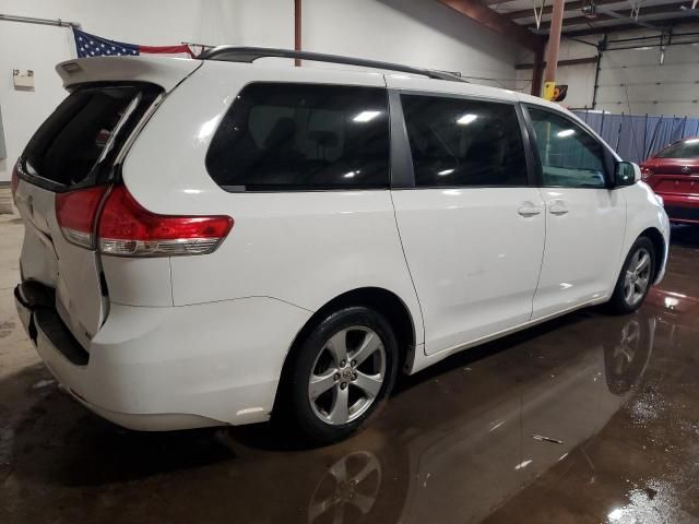 2012 Toyota Sienna LE