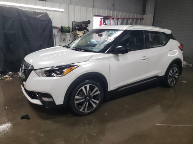 2020 Nissan Kicks SR