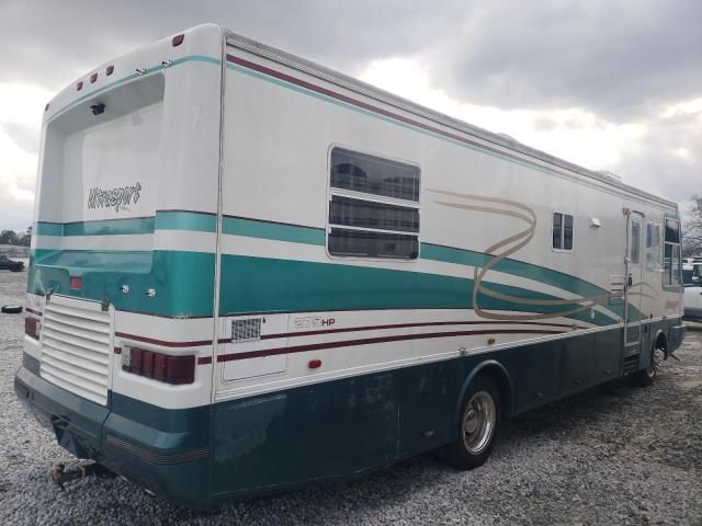 1998 Freightliner Chassis X Line Motor Home