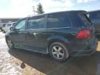 2009 Volkswagen Routan SE