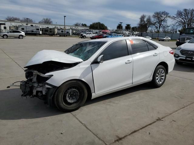 2016 Toyota Camry LE