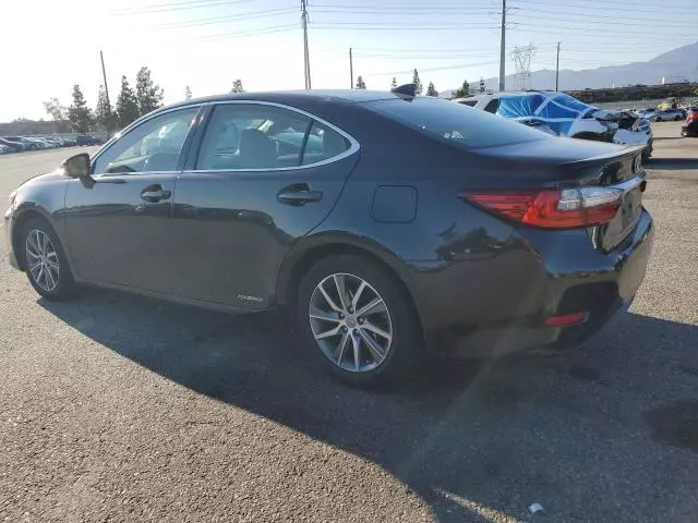 2016 Lexus ES 300H