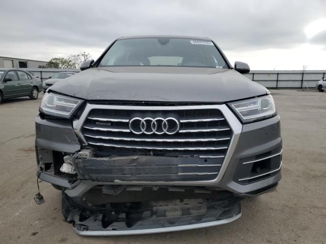 2017 Audi Q7 Premium