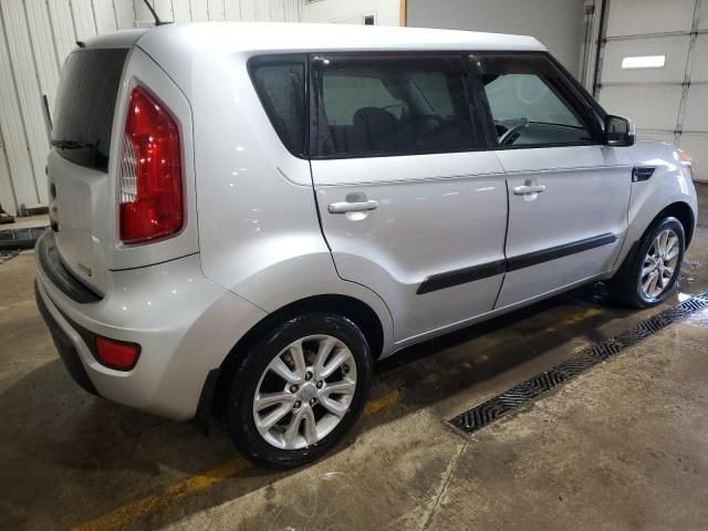 2013 KIA Soul +