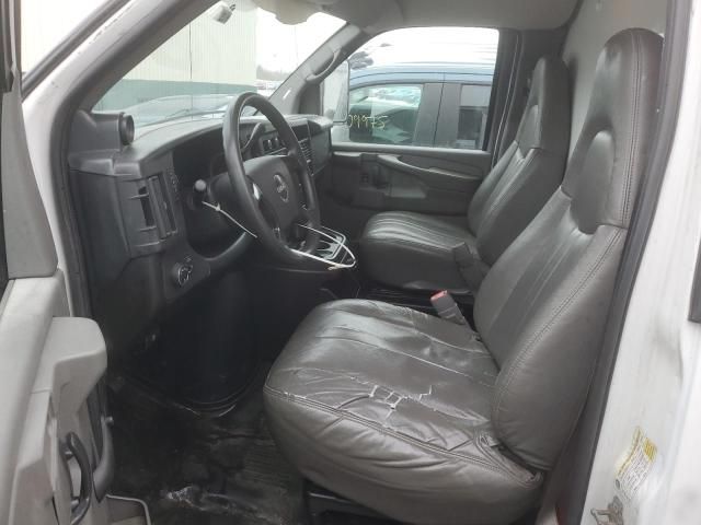 2008 GMC Savana Cutaway G3500