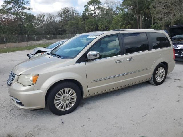 2012 Chrysler Town & Country Limited