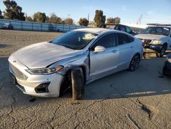 Carros salvage sin ofertas aún a la venta en subasta: 2019 Ford Fusion Titanium