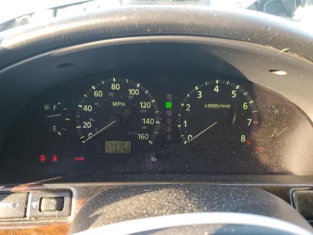 2000 Infiniti I30