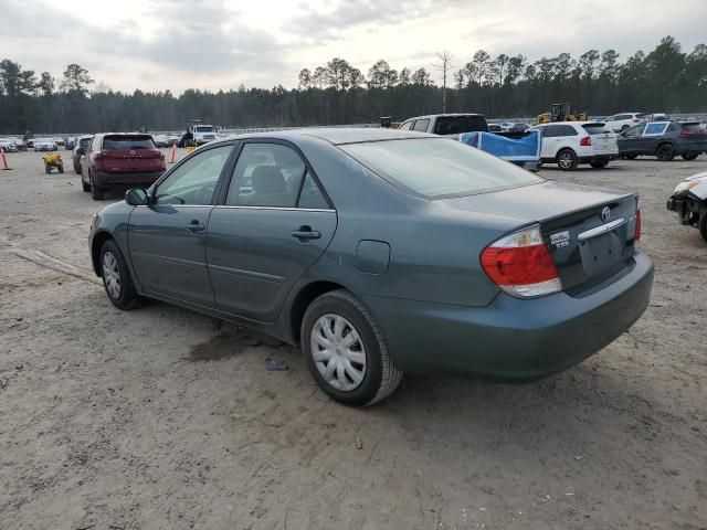 2005 Toyota Camry LE