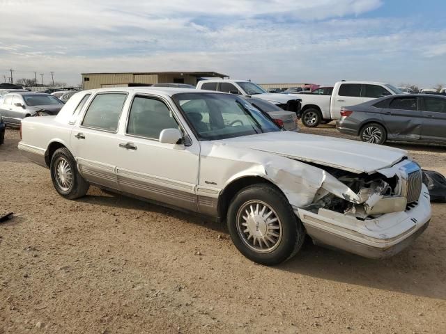 1997 Lincoln Town Car Signature