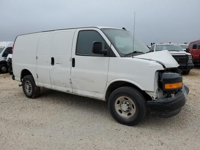 2022 Chevrolet Express G2500