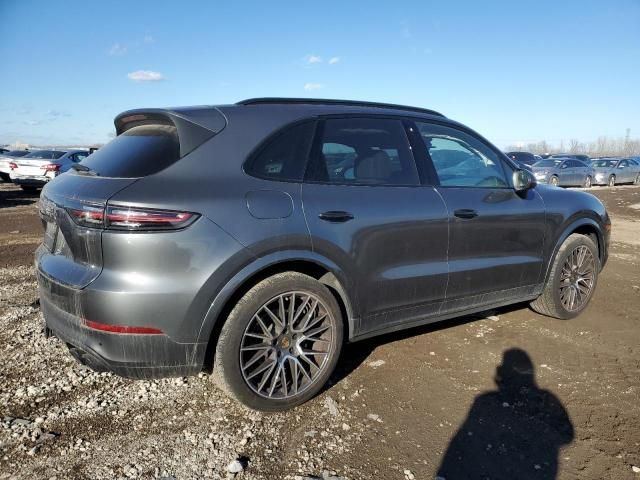 2023 Porsche Cayenne Base