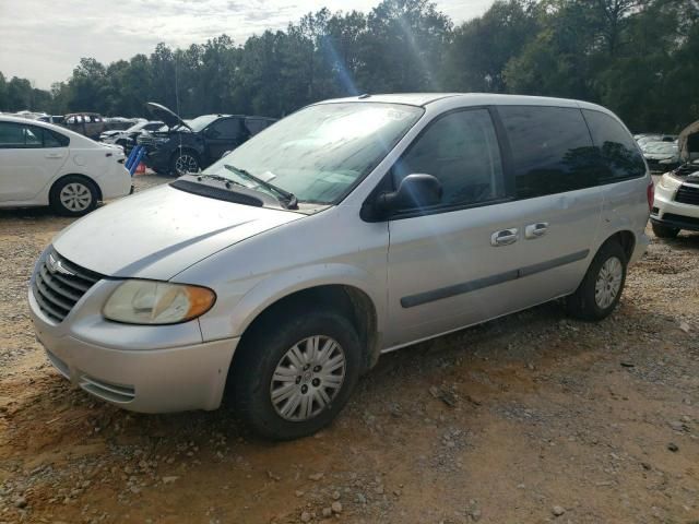 2007 Chrysler Town & Country LX