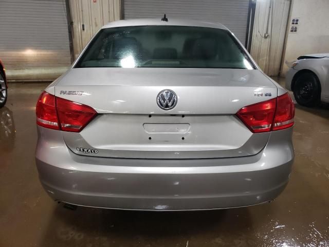 2014 Volkswagen Passat SE