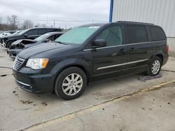 Carros salvage sin ofertas aún a la venta en subasta: 2016 Chrysler Town & Country Touring