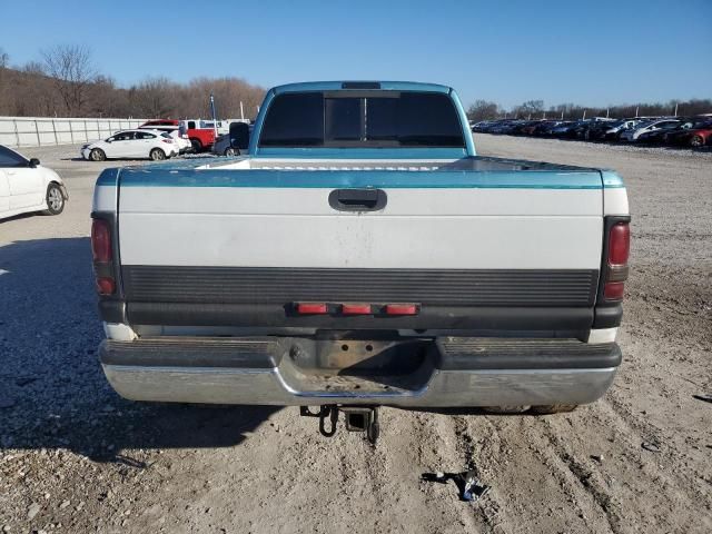 2000 Dodge RAM 3500