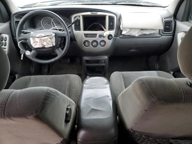 2003 Mazda Tribute LX