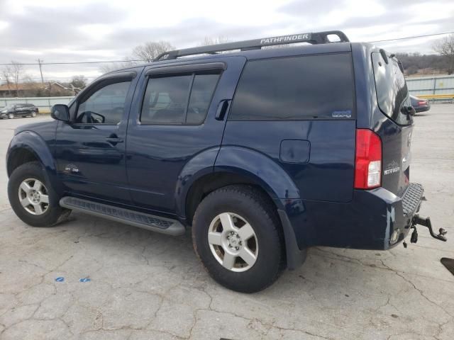 2006 Nissan Pathfinder LE