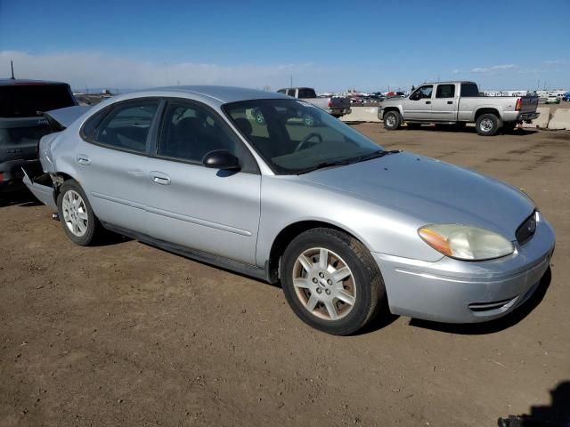 2005 Ford Taurus SE