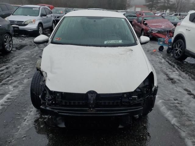 2014 Volkswagen Golf