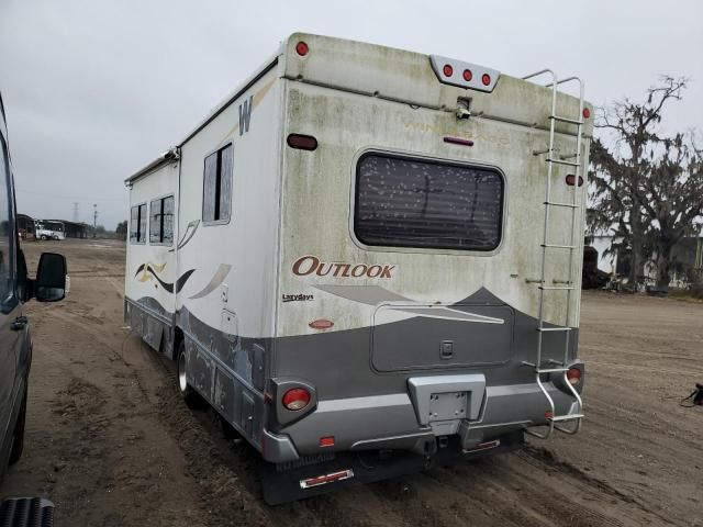 2008 Ford Econoline E450 Super Duty Cutaway Van