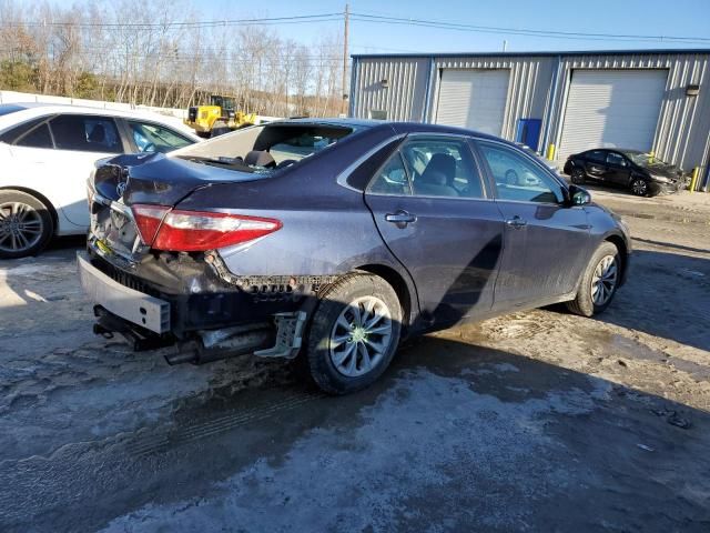 2016 Toyota Camry LE