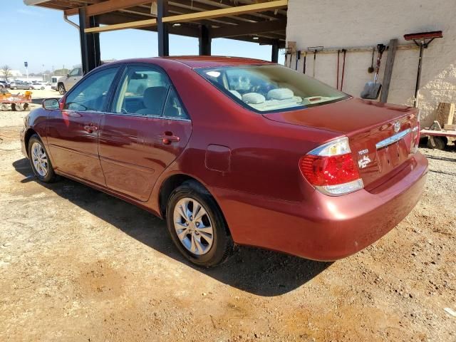 2005 Toyota Camry LE