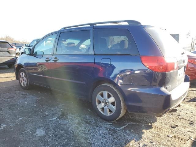 2007 Toyota Sienna CE