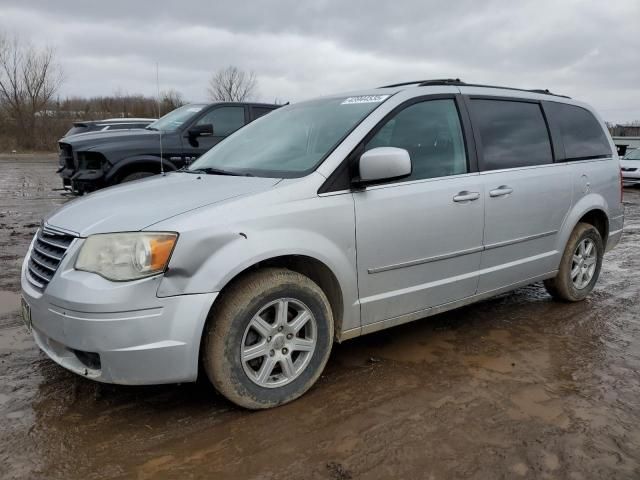 2010 Chrysler Town & Country Touring Plus