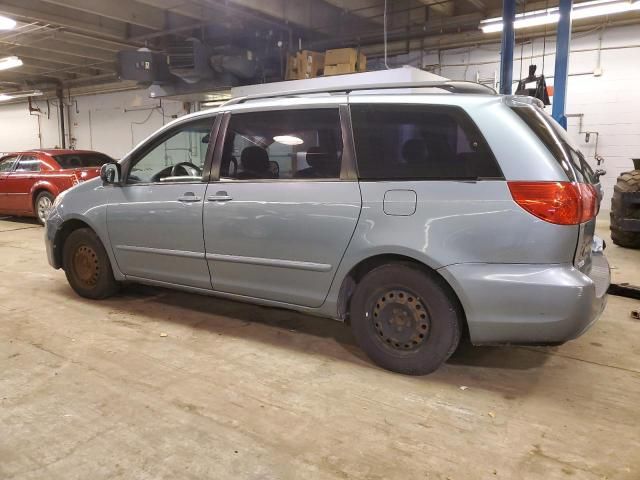 2006 Toyota Sienna CE