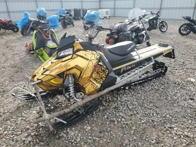 2018 Polaris Snowmobile